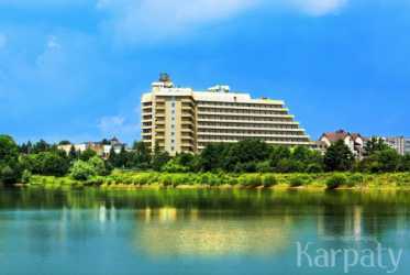 TRUSKAWIEC SANATORIUM KARPATY AUTOKAR