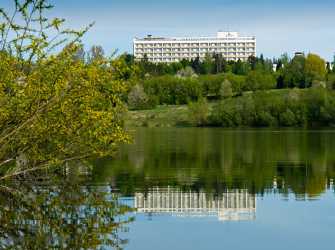 TRUSKAWIEC SANATORIUM SZACHTAR DOJAZD WŁASNY